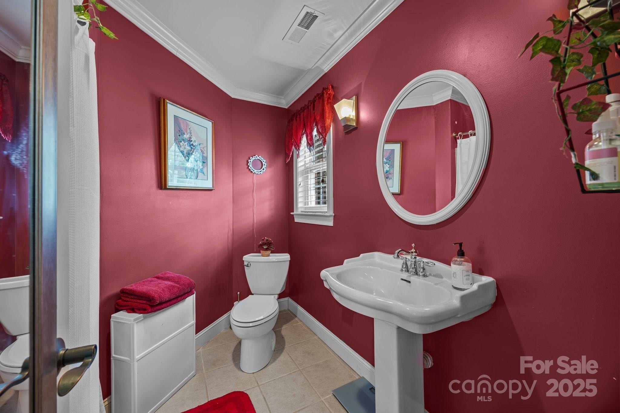 Salisbury, North Carolina, 28146, United States, 4 Bedrooms Bedrooms, ,4 BathroomsBathrooms,Residential,For Sale,1888803
