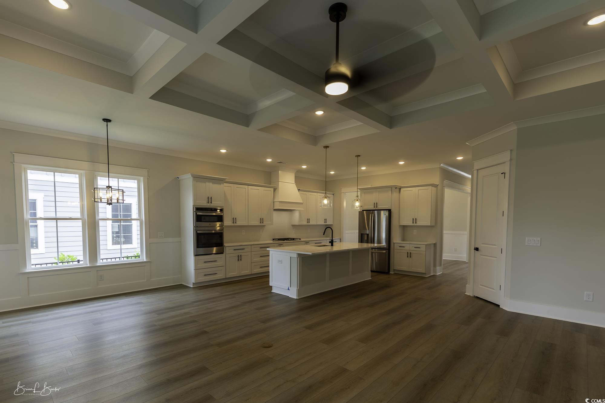 Myrtle Beach, South Carolina, 29579, United States, 4 Bedrooms Bedrooms, ,5 BathroomsBathrooms,Residential,For Sale,1943512