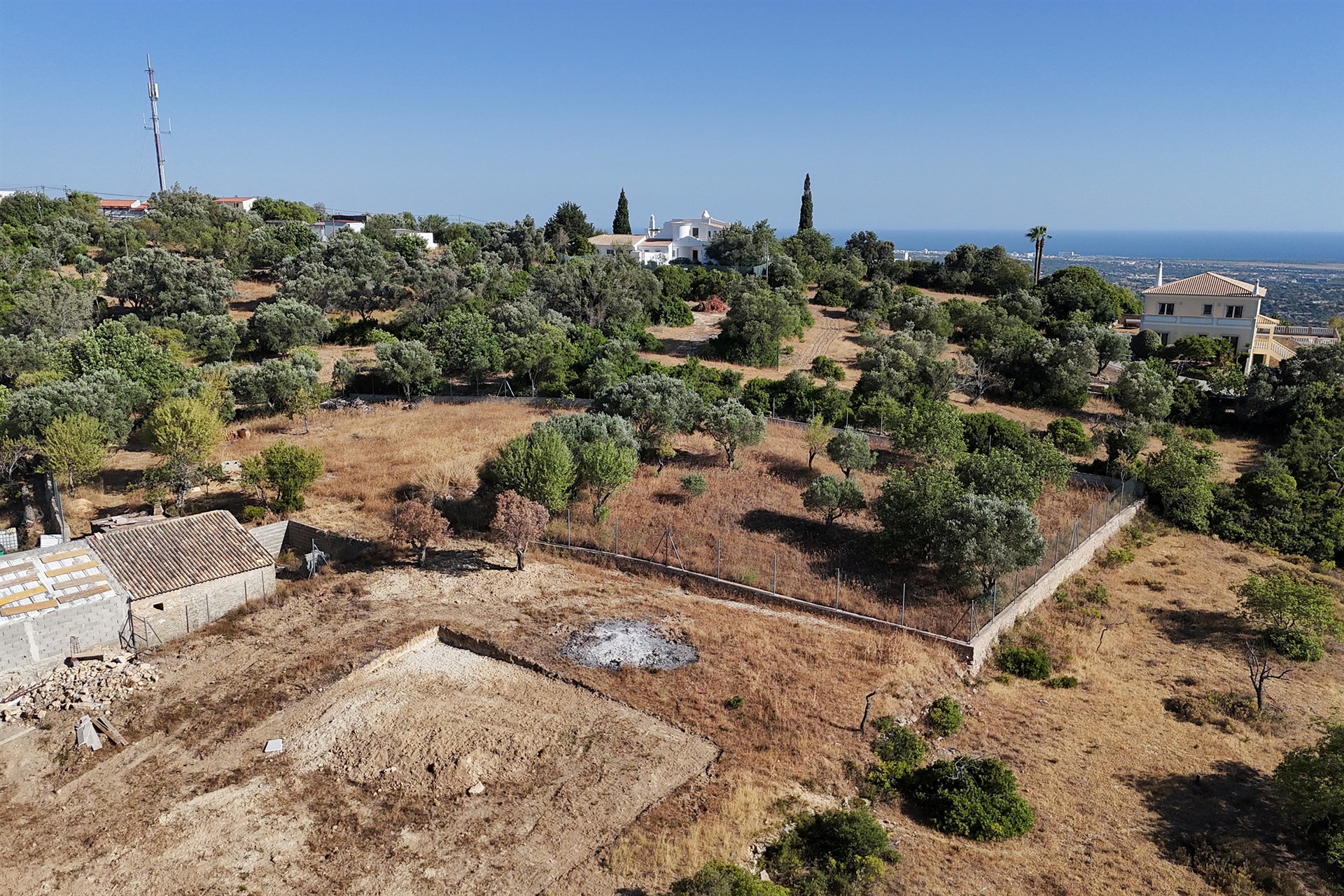  Terreno com ruina for Sale - 物件實景