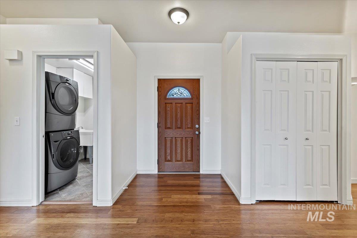 Boise, Idaho, 83716, United States, 3 Bedrooms Bedrooms, ,2 BathroomsBathrooms,Residential,For Sale,1995965