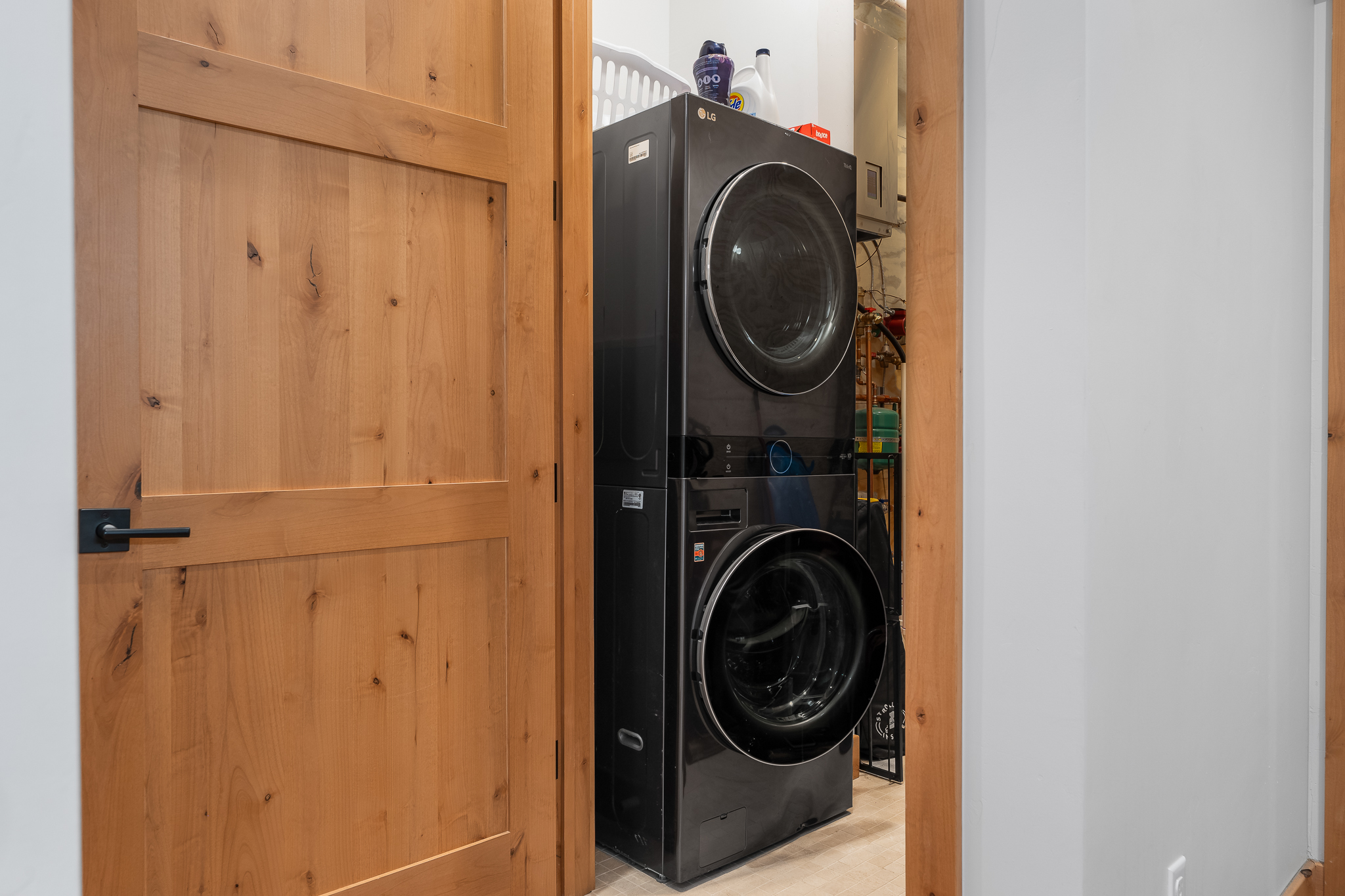  Fully Furnished Luxury Condo in Grand Park - 物件實景