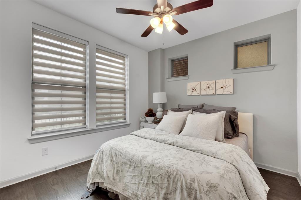 Dallas, Texas, 75212, United States, 3 Bedrooms Bedrooms, ,4 BathroomsBathrooms,Residential,For Sale,1897379