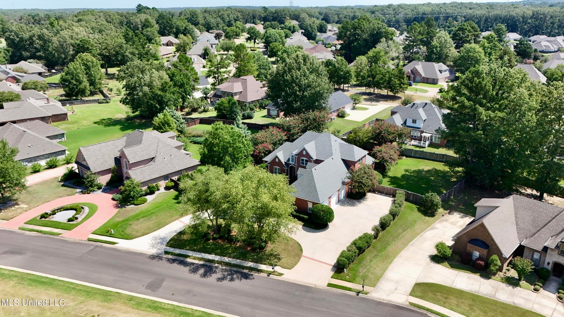 Clinton, Mississippi, 39056, United States, 5 Bedrooms Bedrooms, ,3 BathroomsBathrooms,Residential,For Sale,1904228