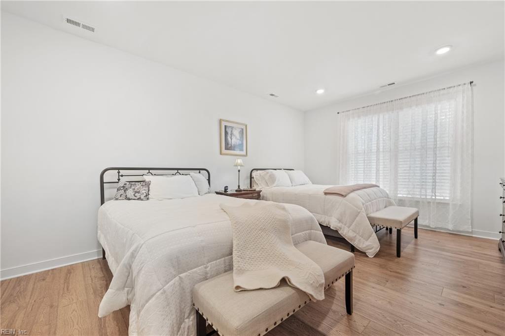 Gloucester, Virginia, 23061-2587, United States, 4 Bedrooms Bedrooms, ,3 BathroomsBathrooms,Residential,For Sale,1872162