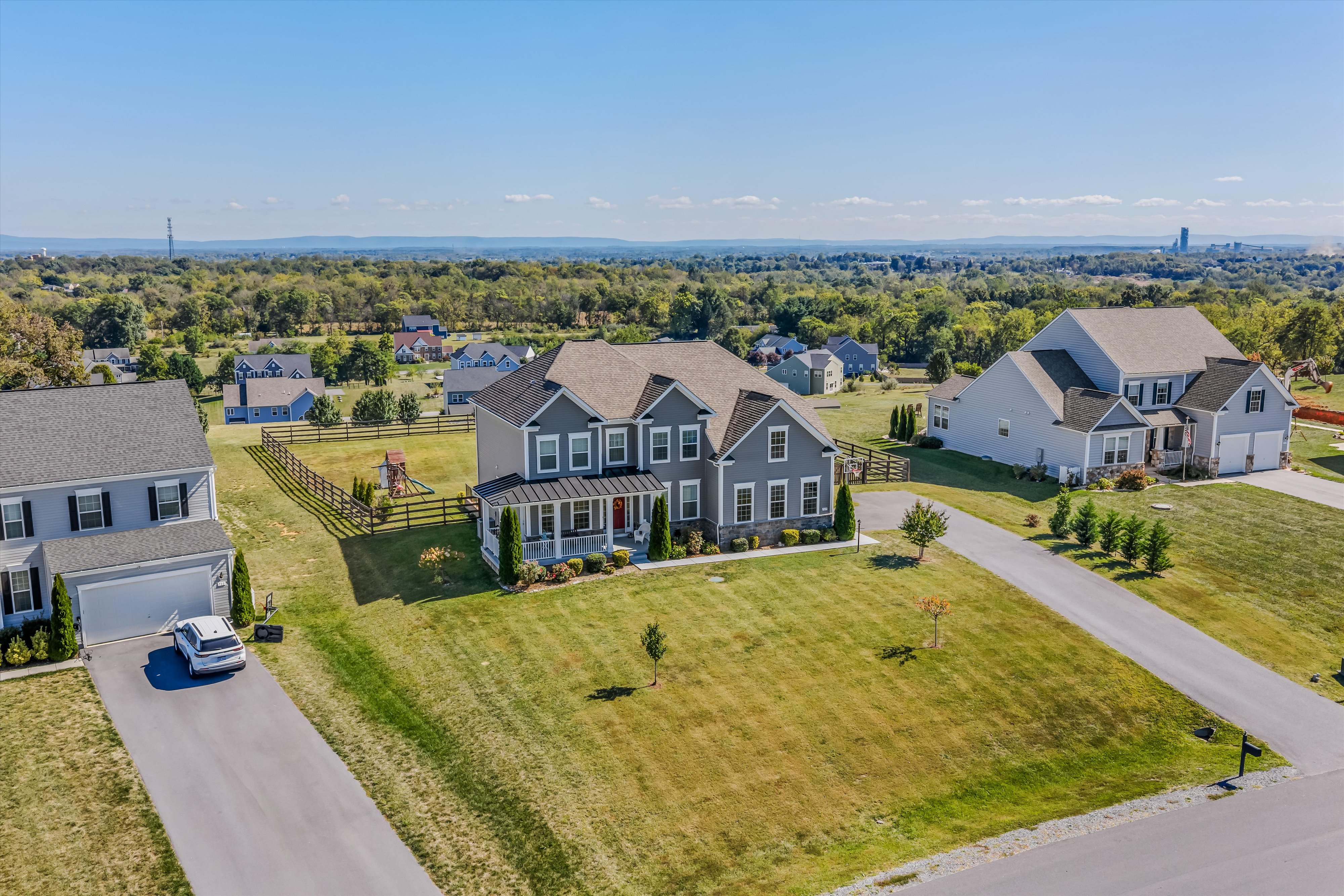 Matinsburg, West Virginia, 25403, United States, 4 Bedrooms Bedrooms, ,Residential,For Sale,1977883