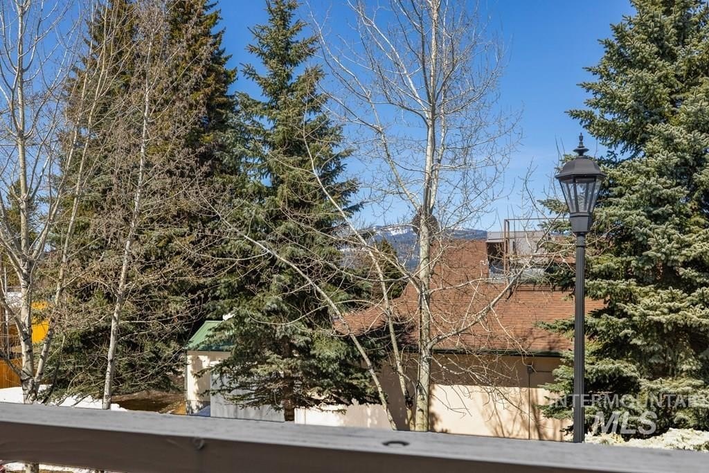 McCall, Idaho, 83638, United States, 2 Bedrooms Bedrooms, ,2 BathroomsBathrooms,Residential,For Sale,1979037