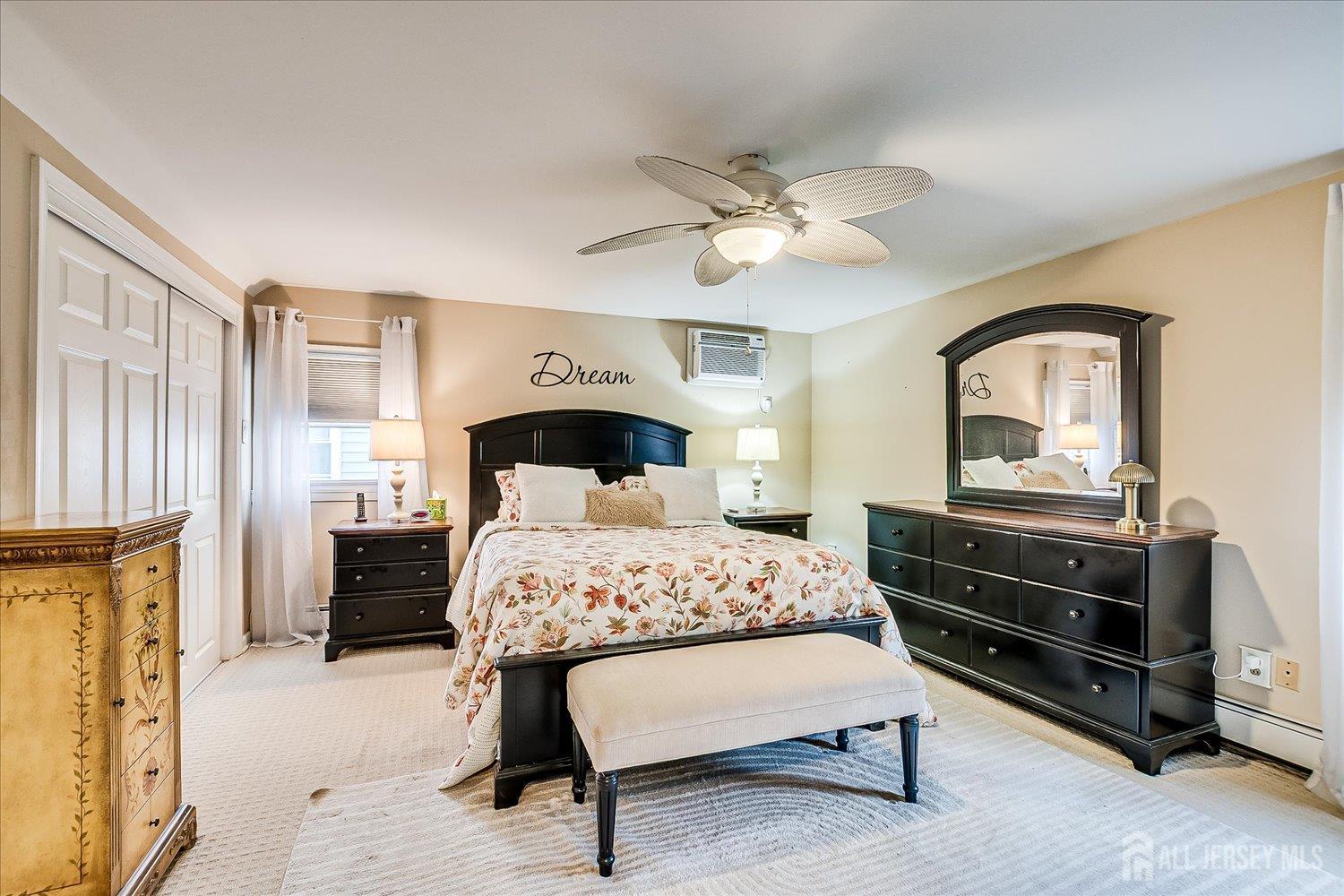 Carteret, New Jersey, 07008, United States, 4 Bedrooms Bedrooms, ,2 BathroomsBathrooms,Residential,For Sale,1981641