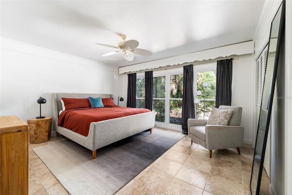 Gainesville, Florida, 32605, United States, 4 Bedrooms Bedrooms, ,3 BathroomsBathrooms,Residential,For Sale,1989463