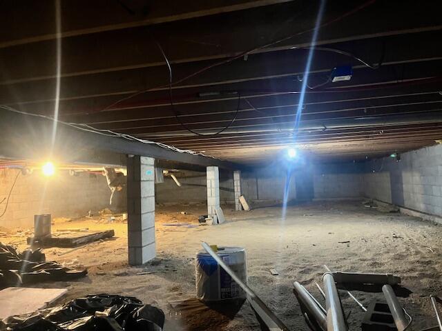 Branch, Michigan, 49402, United States, 5 Bedrooms Bedrooms, ,4 BathroomsBathrooms,Residential,For Sale,1986273