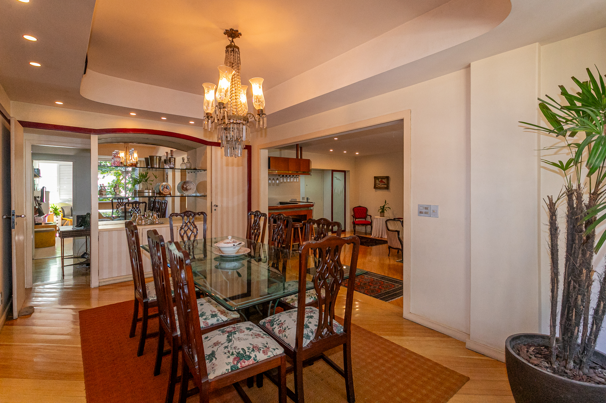  Apartment with Green Views on Rua Redentor - 物件實景