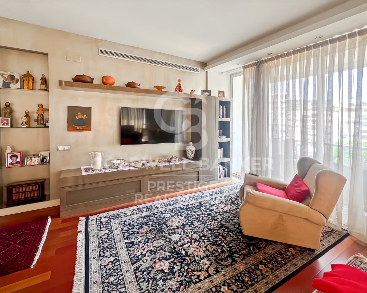 Barcelona, Catalonia, ES, 4 Bedrooms Bedrooms, ,4 BathroomsBathrooms,Residential,For Sale,1906834