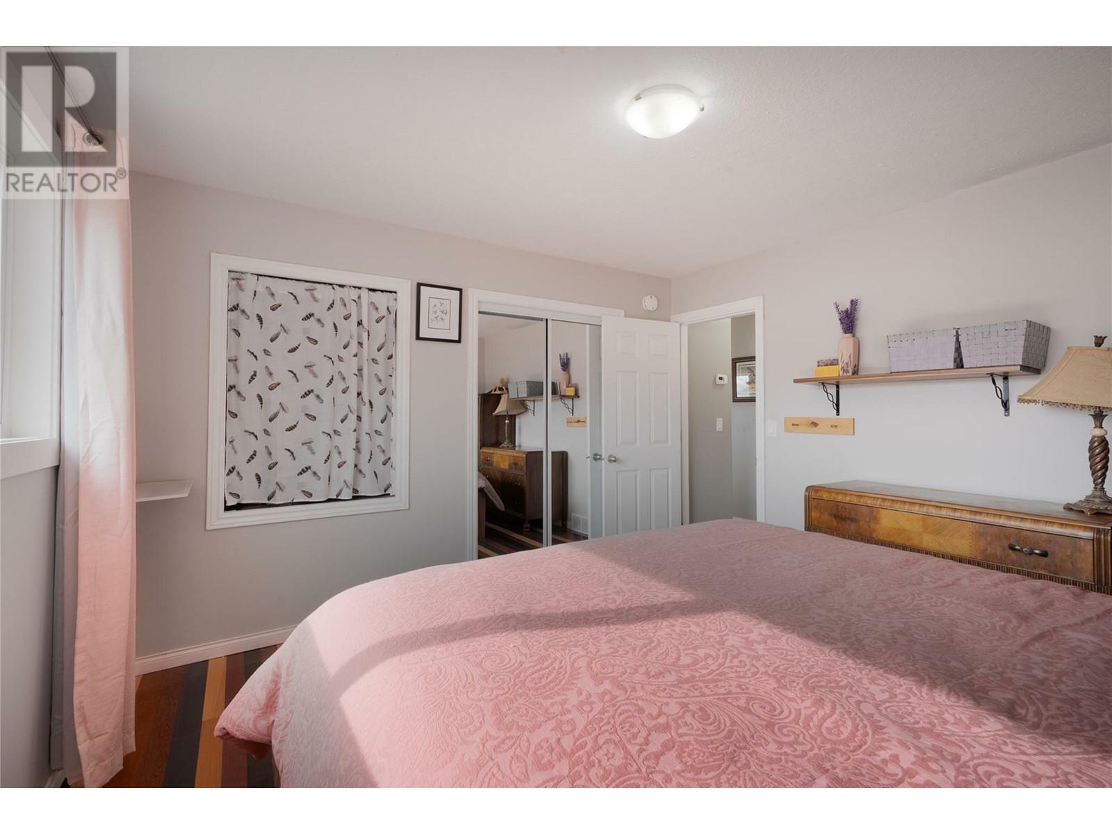 KELOWNA, British Columbia, V1X 6M4, CA, 3 Bedrooms Bedrooms, ,2 BathroomsBathrooms,Residential,For Sale,1836939
