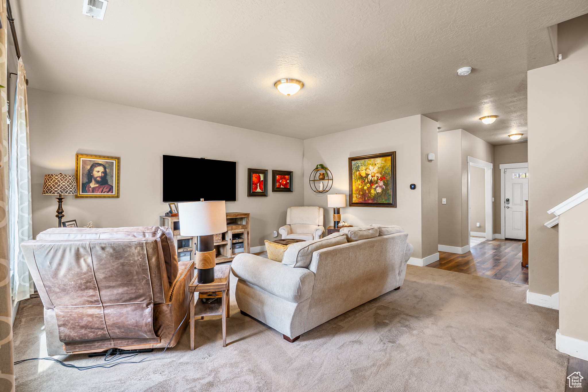 Herriman, Utah, 84096, United States, 4 Bedrooms Bedrooms, ,4 BathroomsBathrooms,Residential,For Sale,1949819