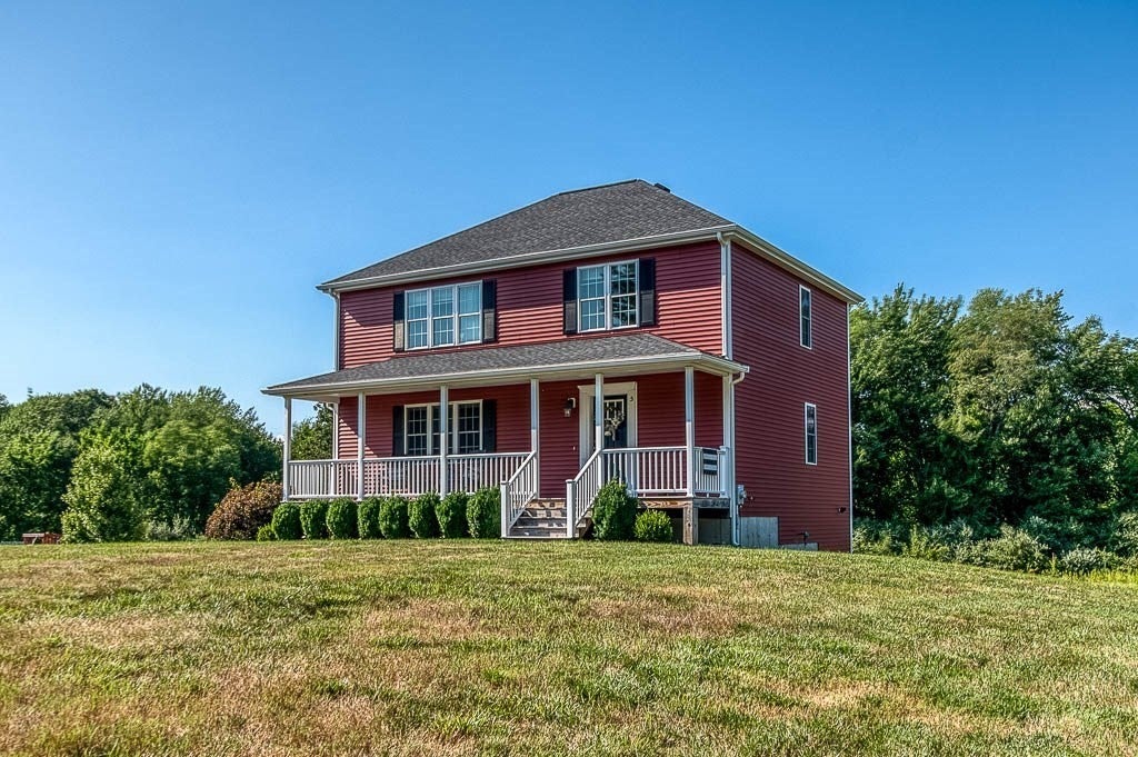 Lakeville, Massachusetts, 02347, United States, 3 Bedrooms Bedrooms, ,3 BathroomsBathrooms,Residential,For Sale,1921746