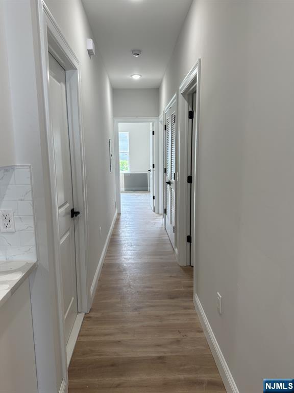 Newark, New Jersey, 07103, United States, 6 Bedrooms Bedrooms, ,5 BathroomsBathrooms,Residential,For Sale,1928063