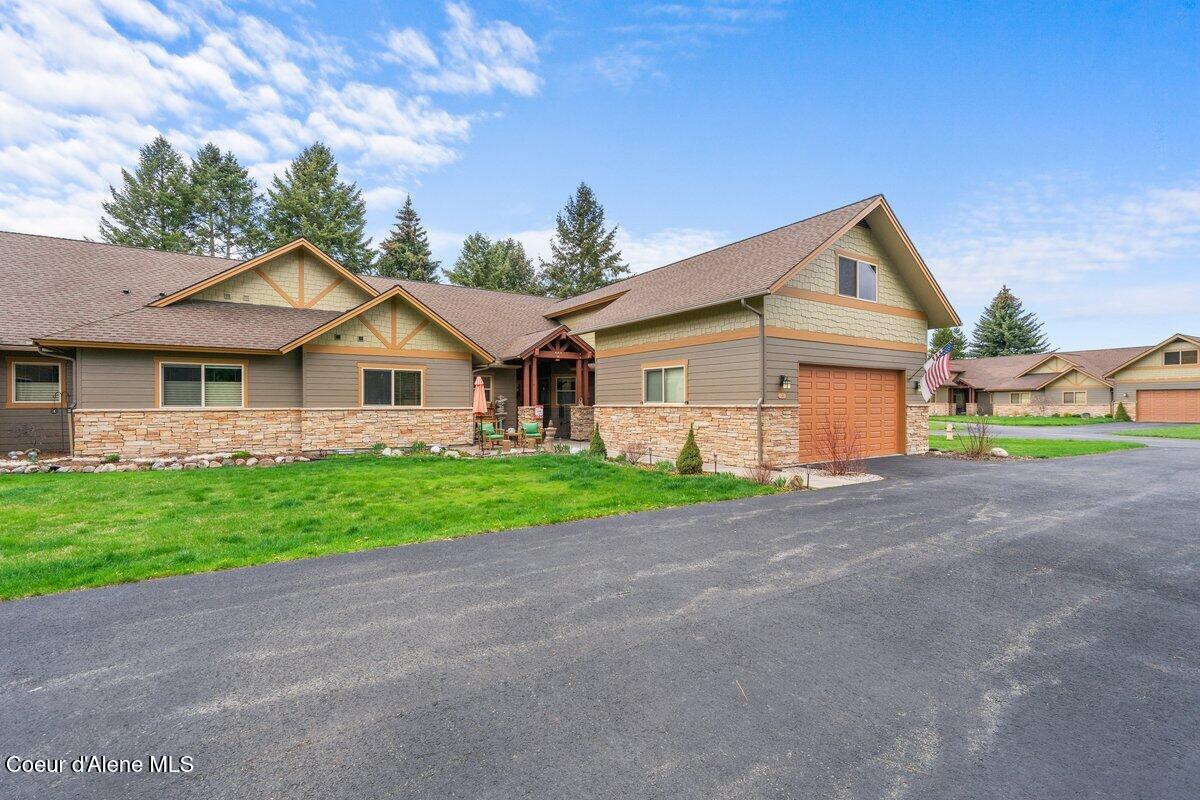 Blanchard, Idaho, 83804, United States, 2 Bedrooms Bedrooms, ,4 BathroomsBathrooms,Residential,For Sale,2040699