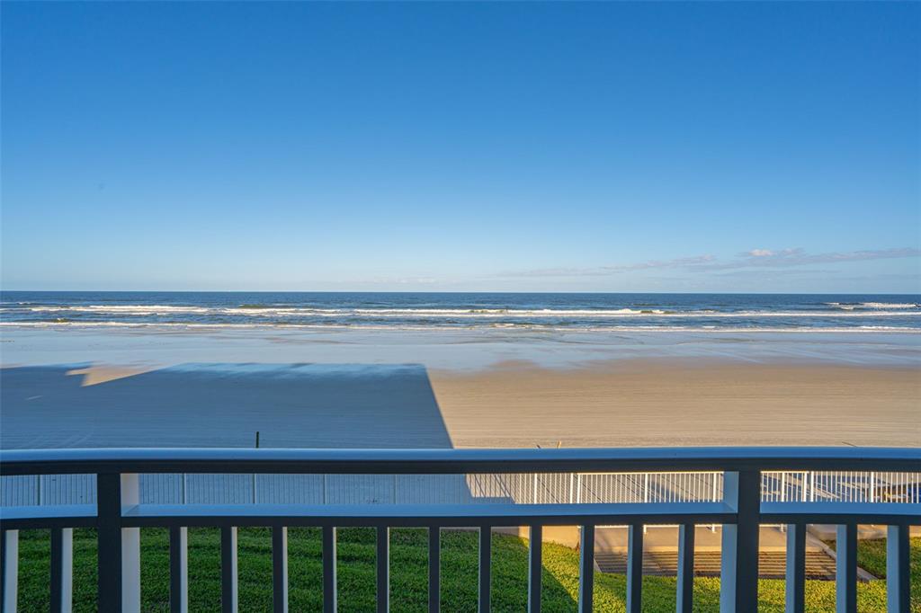 New Smyrna Beach, Florida, 32169, United States, 2 Bedrooms Bedrooms, ,3 BathroomsBathrooms,Residential,For Sale,1987395