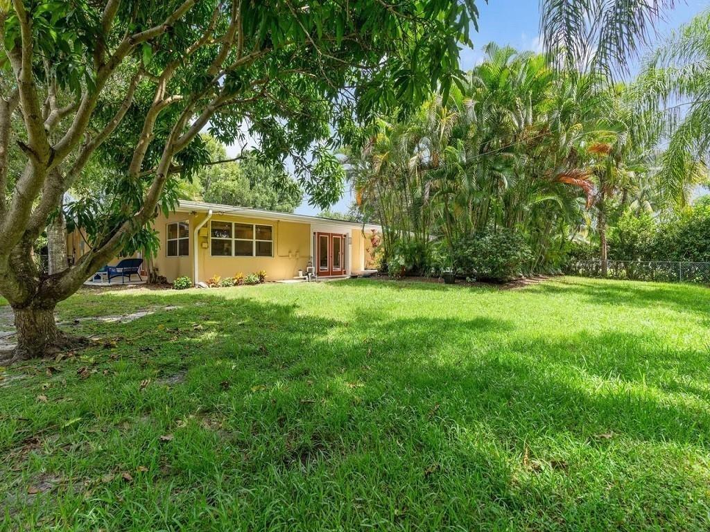 Vero Beach, Florida, 32960, United States, 3 Bedrooms Bedrooms, ,2 BathroomsBathrooms,Residential,For Sale,1989313