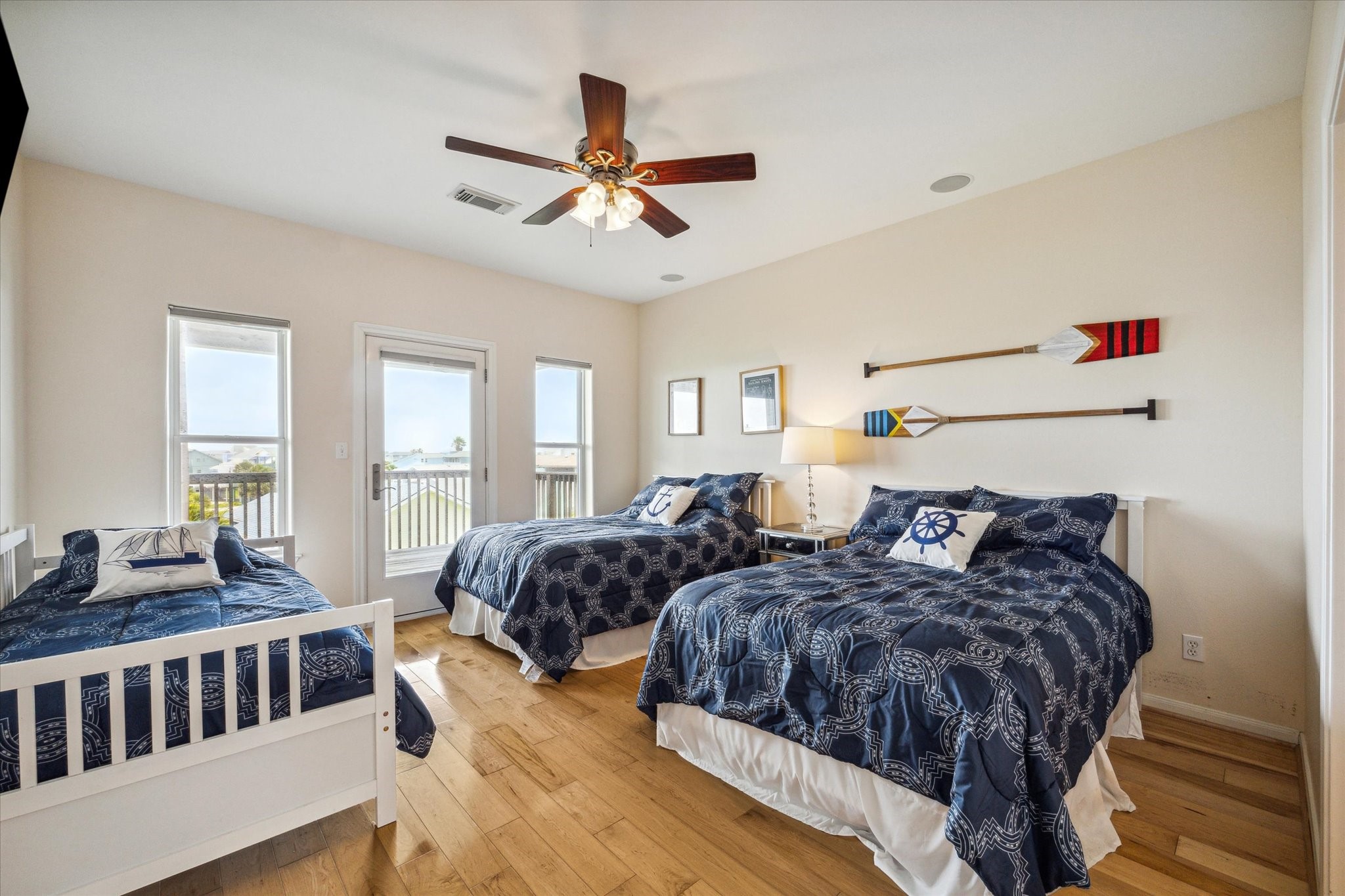  4015 Warchest Court - 物件實景