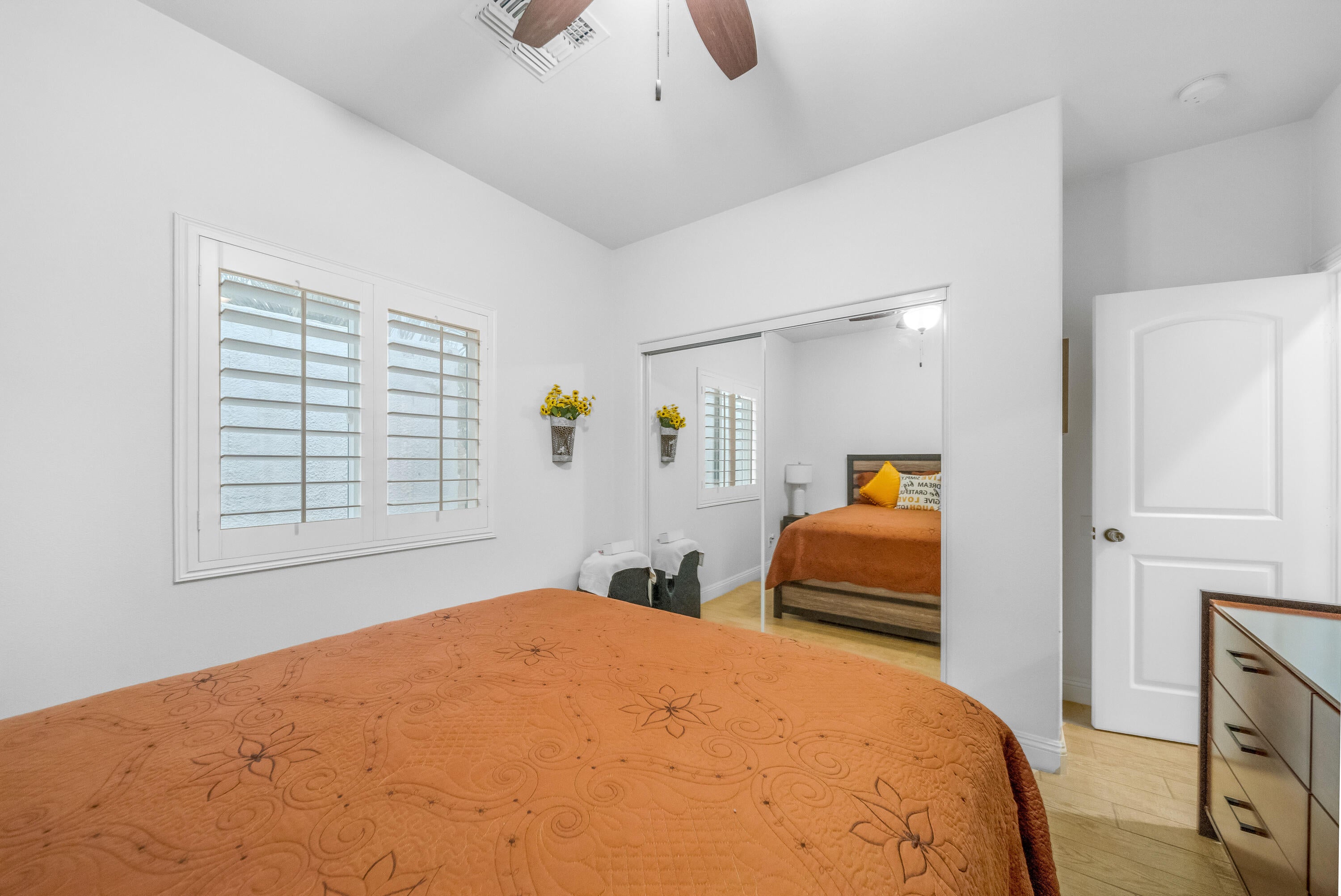 Thermal, California, 92274, United States, 3 Bedrooms Bedrooms, ,4 BathroomsBathrooms,Residential,For Sale,2006584