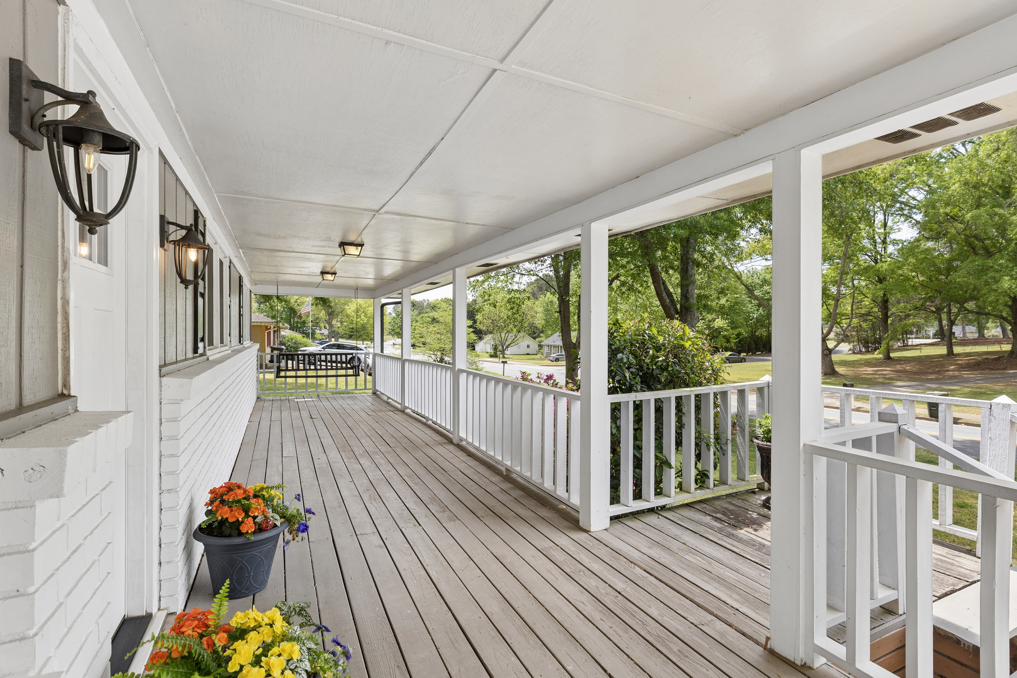  Spacious Ranch with Backyard Retreat in Powder Springs - 物件實景