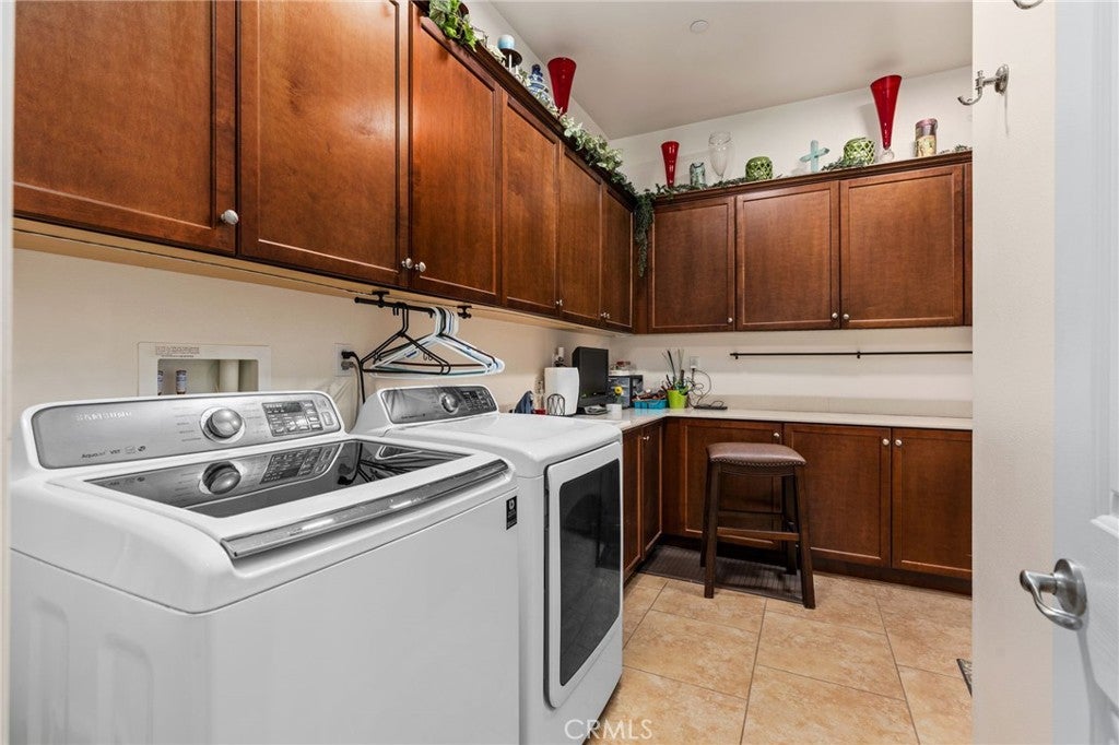 Beaumont, California, 92223, United States, 2 Bedrooms Bedrooms, ,3 BathroomsBathrooms,Residential,For Sale,1863988