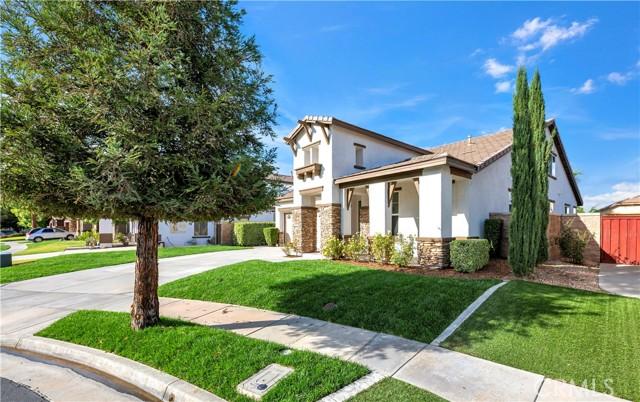 Hemet, California, 92545, United States, 4 Bedrooms Bedrooms, ,4 BathroomsBathrooms,Residential,For Sale,1995589