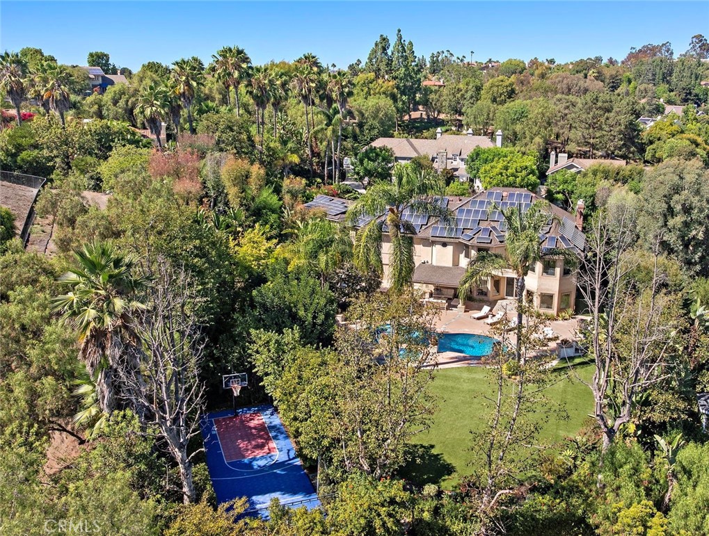 Laguna Hills, California, 92653, United States, 7 Bedrooms Bedrooms, ,5 BathroomsBathrooms,Residential,For Sale,1941687