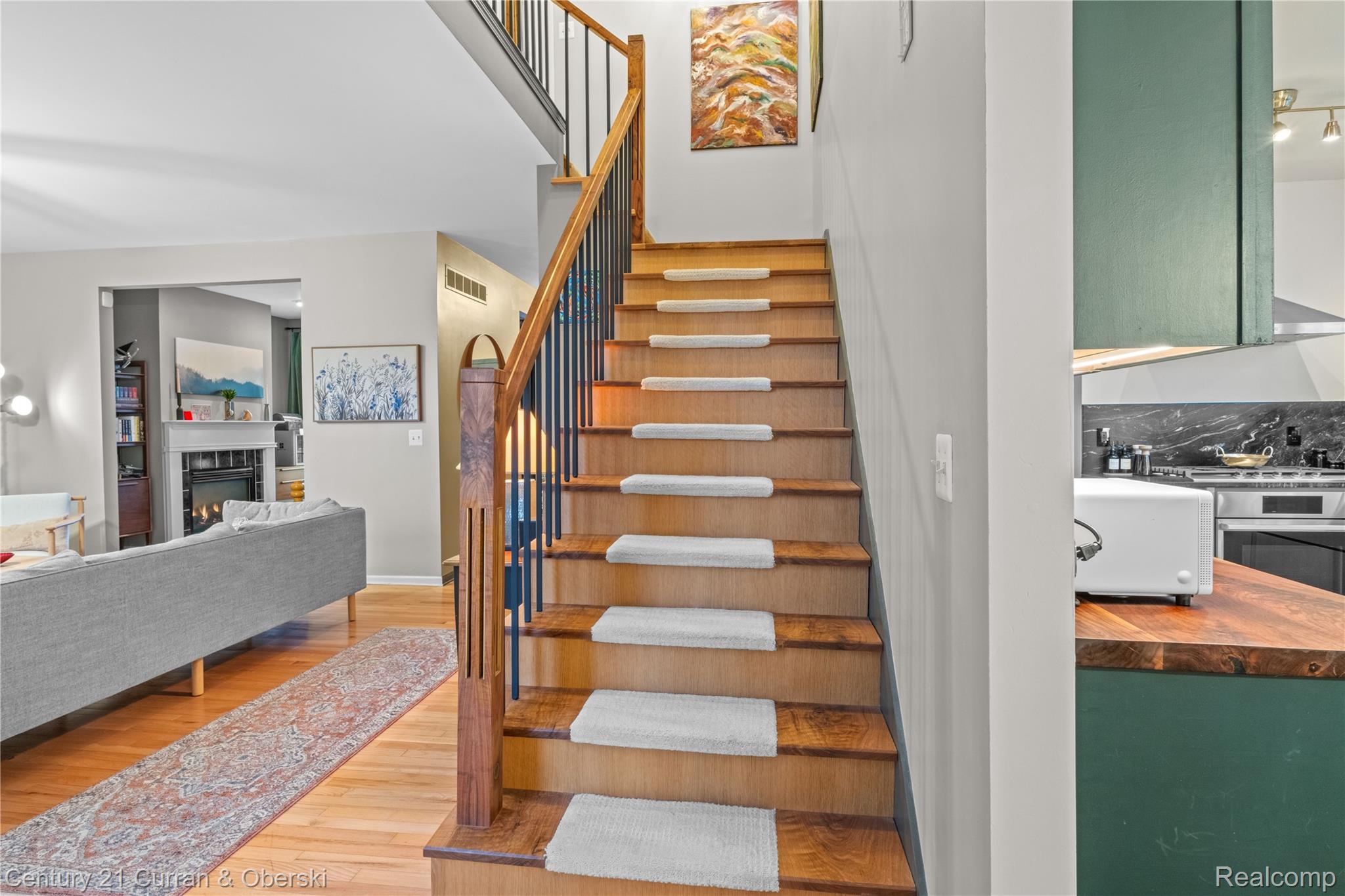 Novi, Michigan, 48377, United States, 4 Bedrooms Bedrooms, ,3 BathroomsBathrooms,Residential,For Sale,2037778