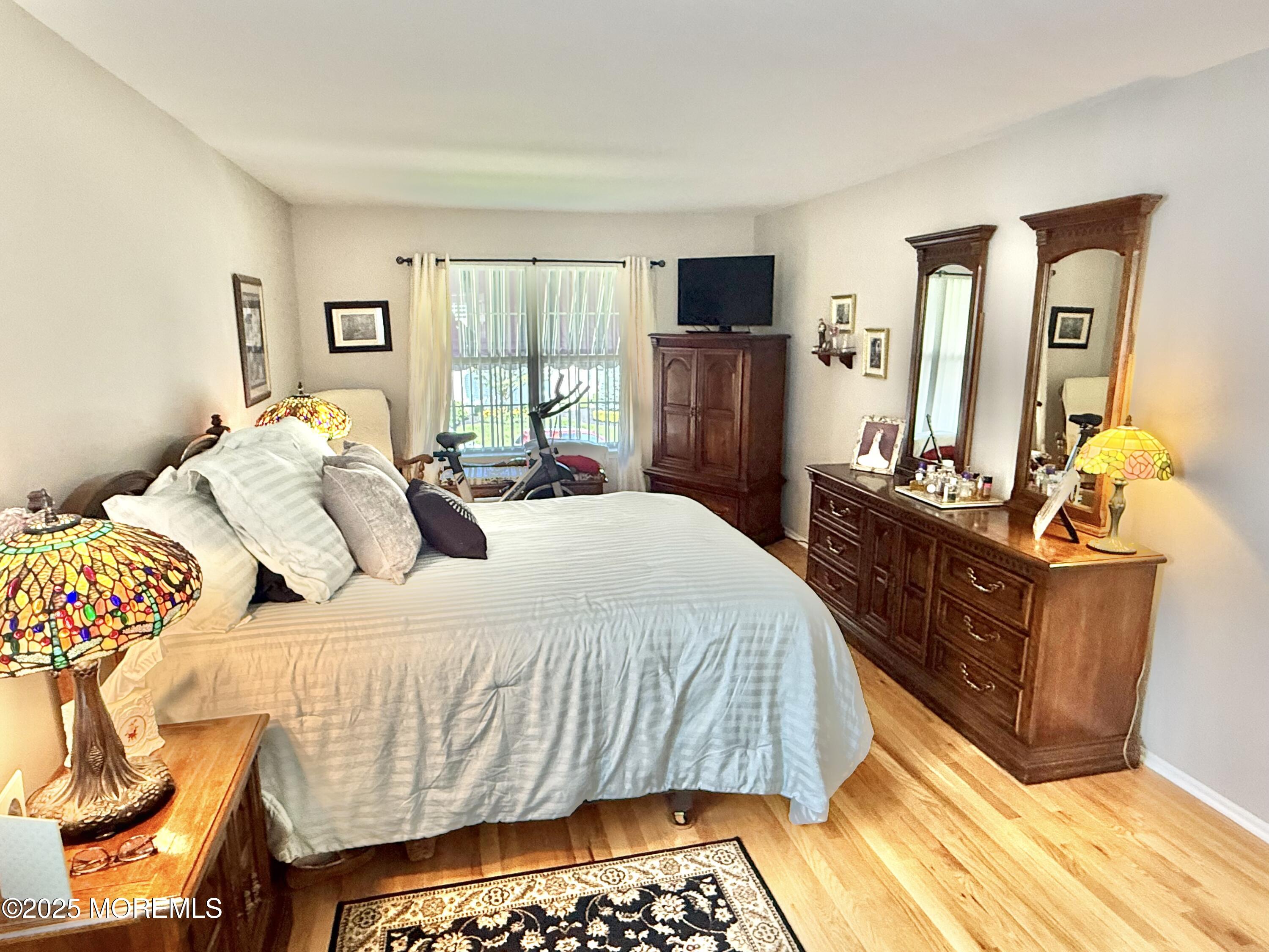 Howell, New Jersey, 07731, United States, 4 Bedrooms Bedrooms, ,3 BathroomsBathrooms,Residential,For Sale,1890794