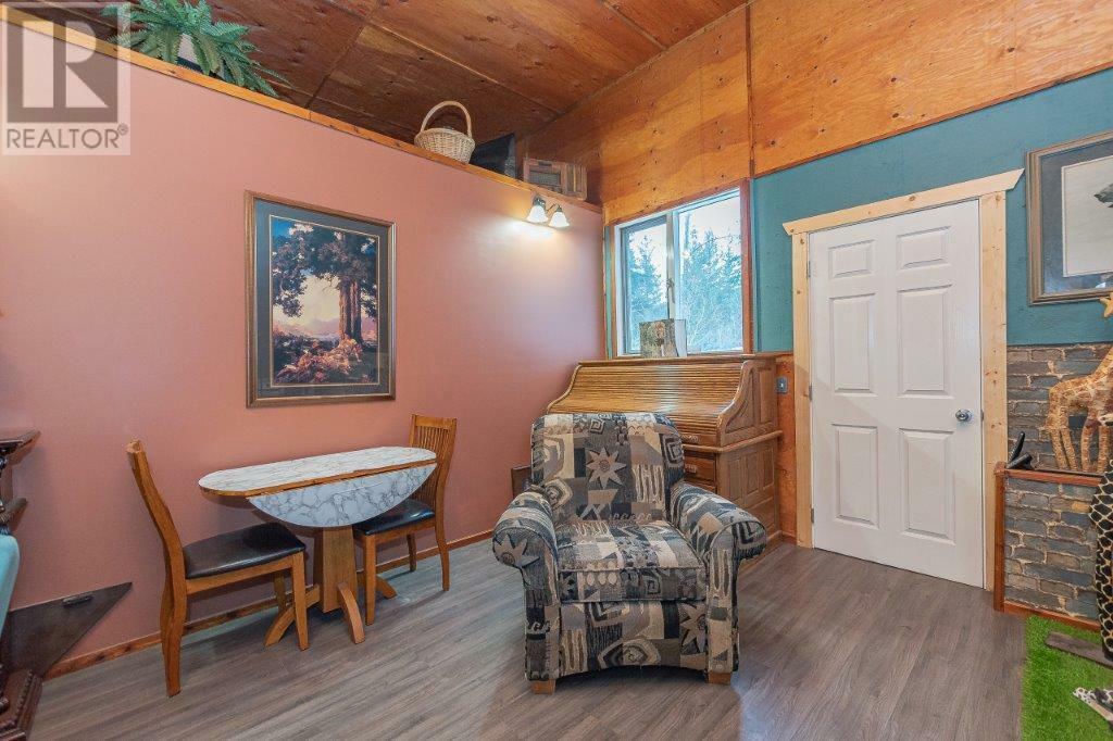 MALAKWA, British Columbia, V0E 2J0, CA, 2 Bedrooms Bedrooms, ,Residential,For Sale,1839032