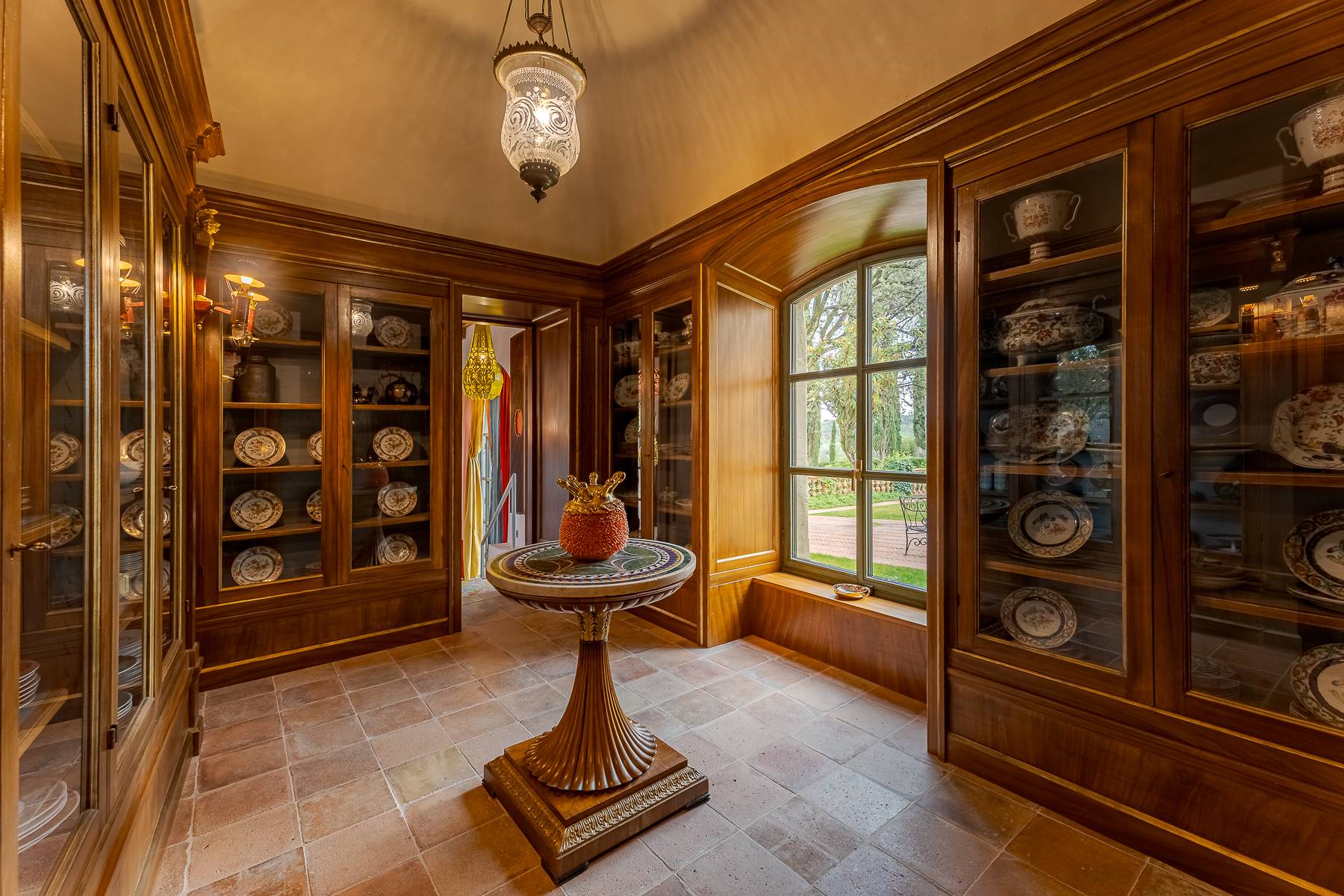  Masterfully renovated estate with 18 ha of land - 物件實景