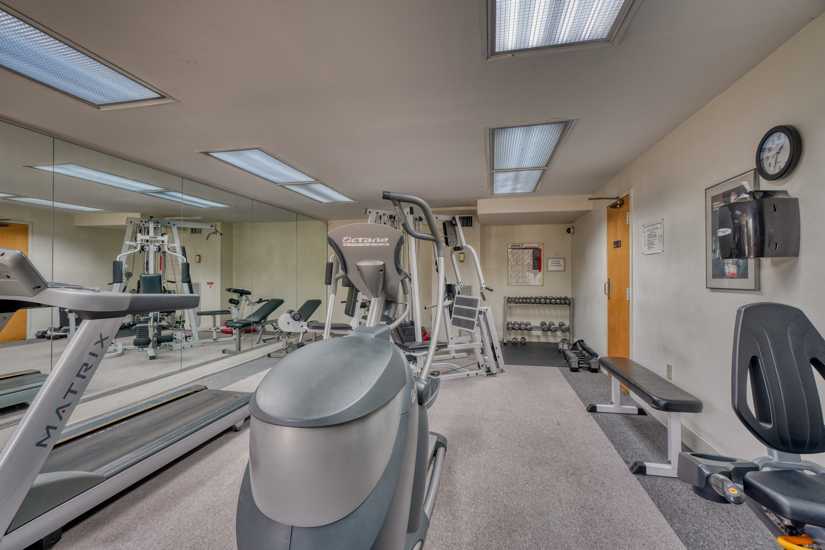  GUILFORD - 物件實景