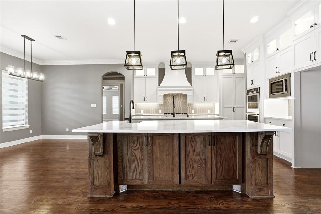 Fort Worth, Texas, 76108, United States, 5 Bedrooms Bedrooms, ,4 BathroomsBathrooms,Residential,For Sale,2049132