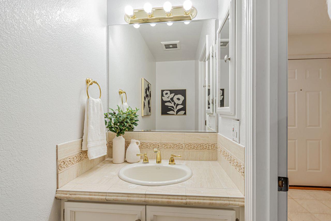 San Jose, California, 95136, United States, 3 Bedrooms Bedrooms, ,3 BathroomsBathrooms,Residential,For Sale,1911291