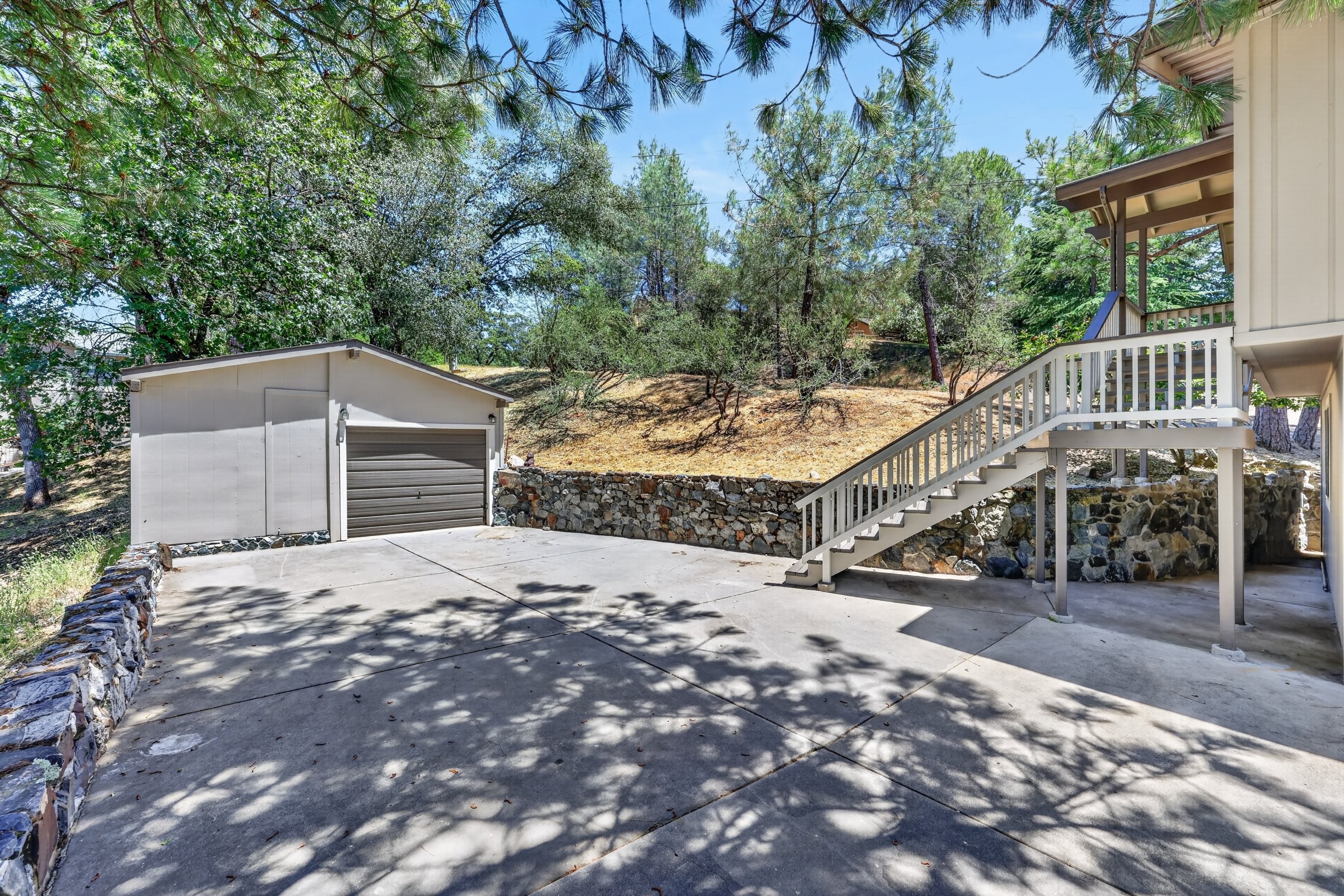  12096 Poplar Road, Auburn, CA 95602 - 物件實景