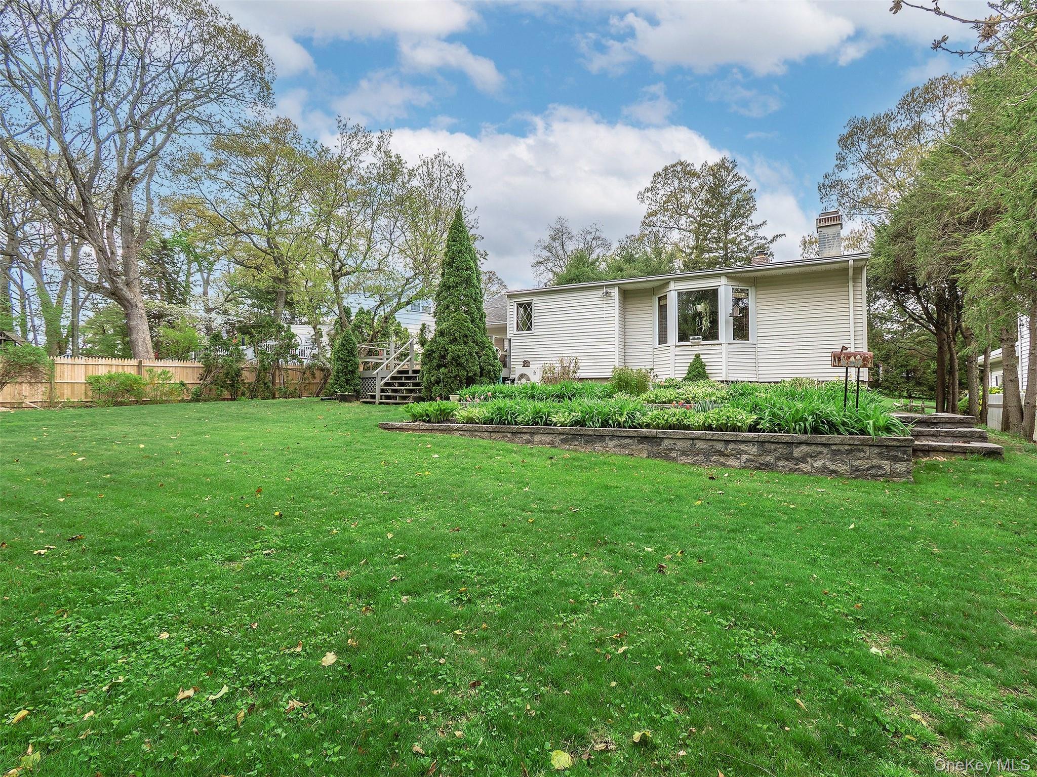  53 Plymouth Drive S, Glen Head, NY, 11545 - 物件實景