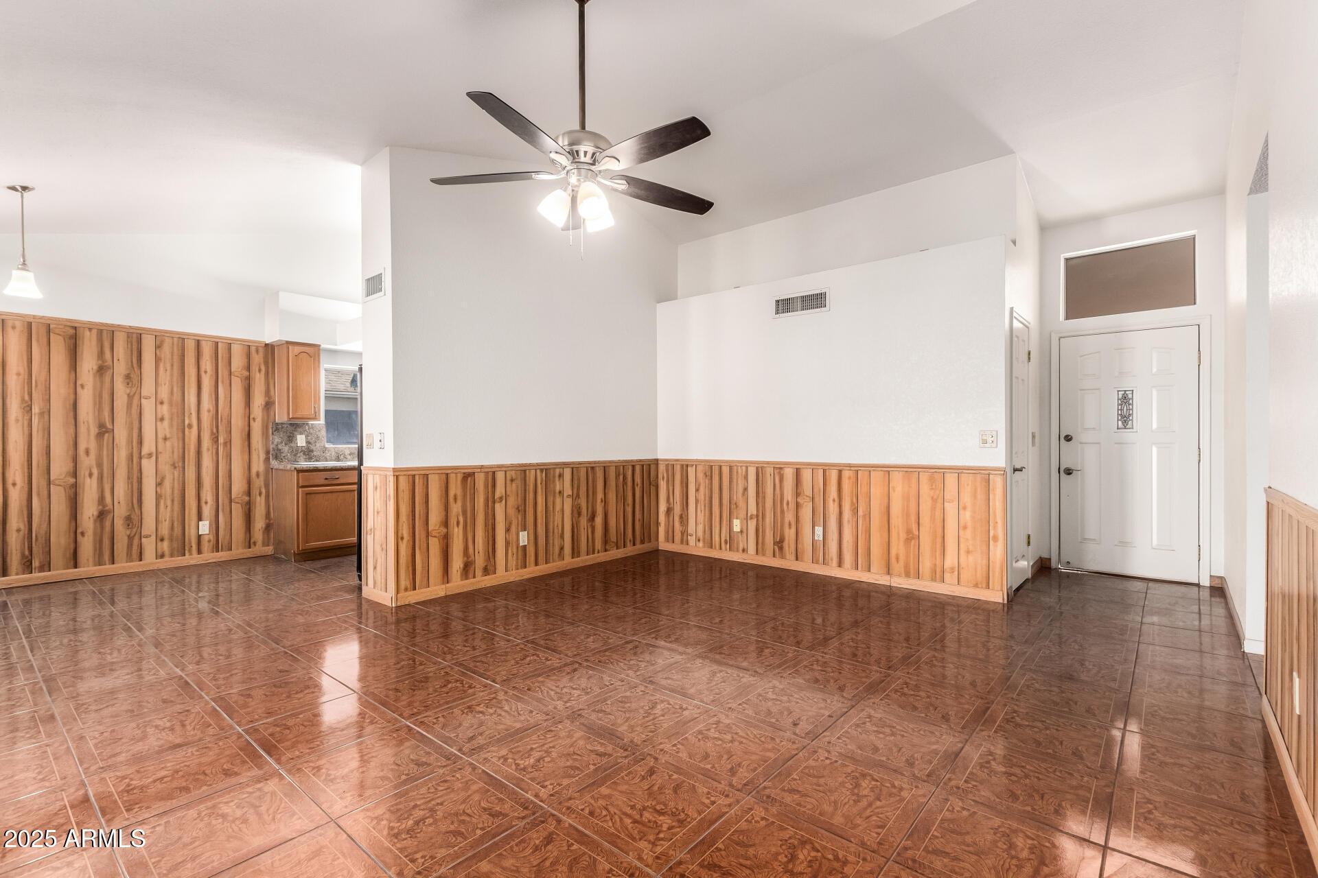 Glendale, Arizona, 85306, United States, 3 Bedrooms Bedrooms, ,3 BathroomsBathrooms,Residential,For Sale,2002867