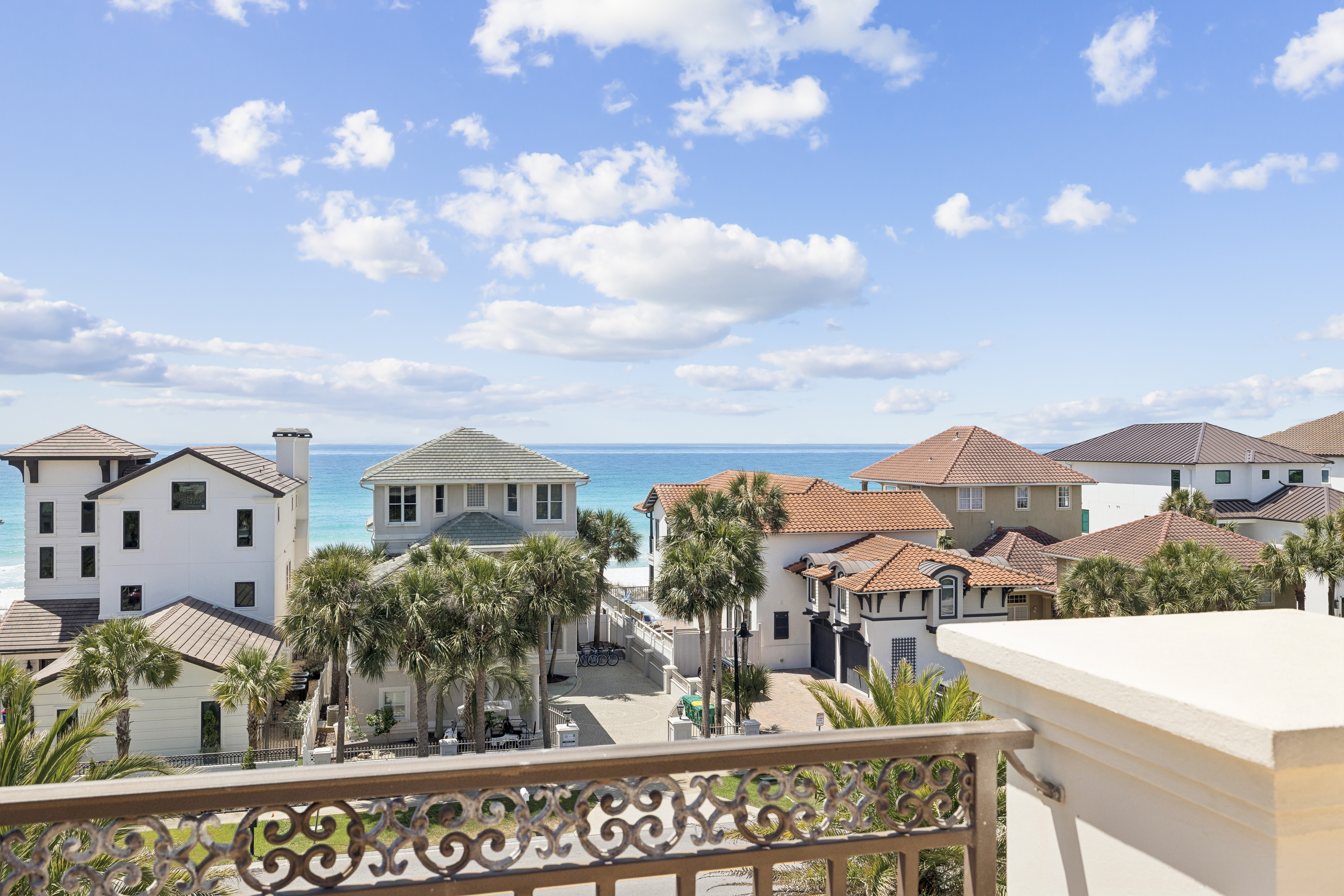  3-Level Destin Estate  Game Room, Rooftop Deck & Outdoor Kitchen - 物件實景