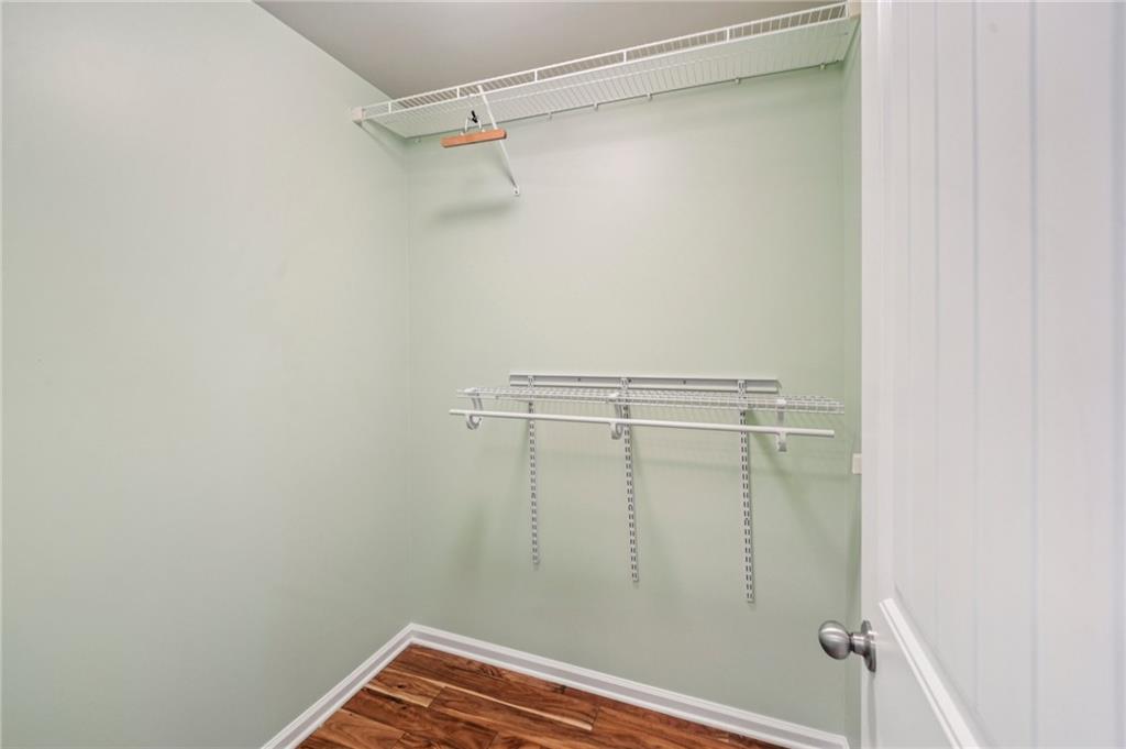 Woodstock, Georgia, 30188, United States, 5 Bedrooms Bedrooms, ,5 BathroomsBathrooms,Residential,For Sale,1927829