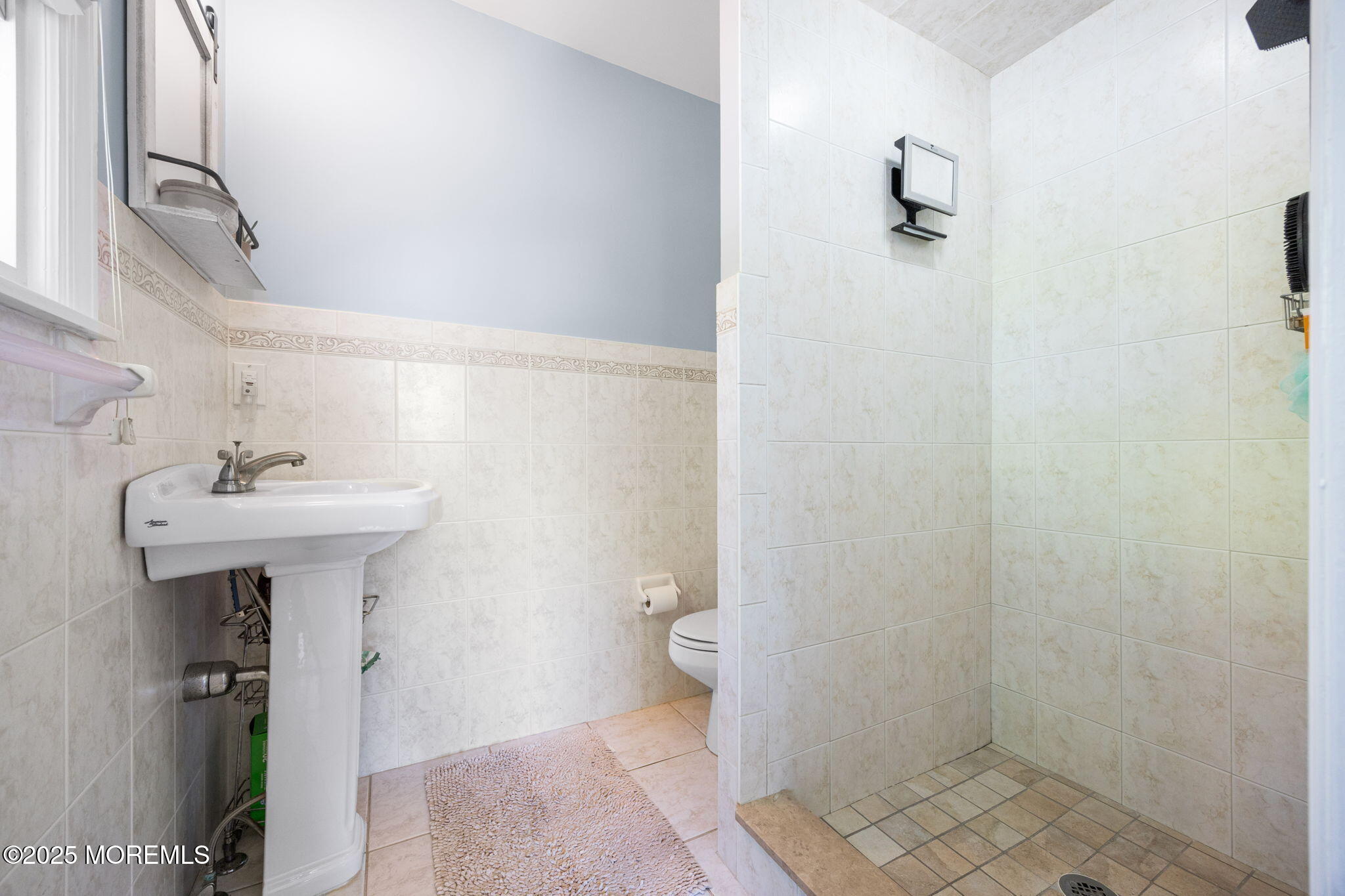 Toms River, New Jersey, 08753, United States, 3 Bedrooms Bedrooms, ,3 BathroomsBathrooms,Residential,For Sale,1831902