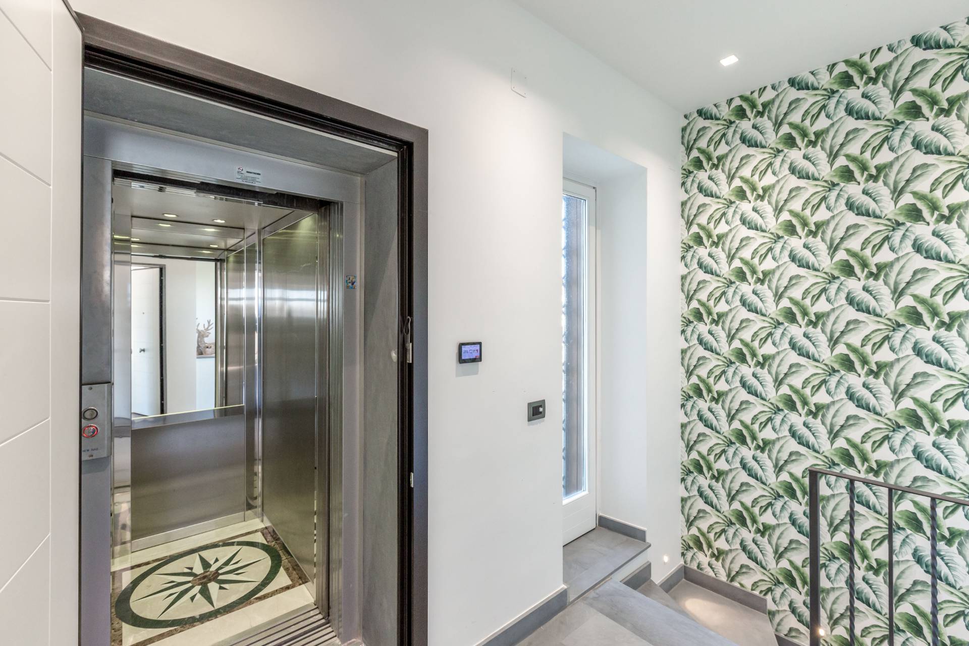 Grottaferrata, Roma, 00046, IT, 4 Bedrooms Bedrooms, ,2 BathroomsBathrooms,Residential,For Sale,1989453