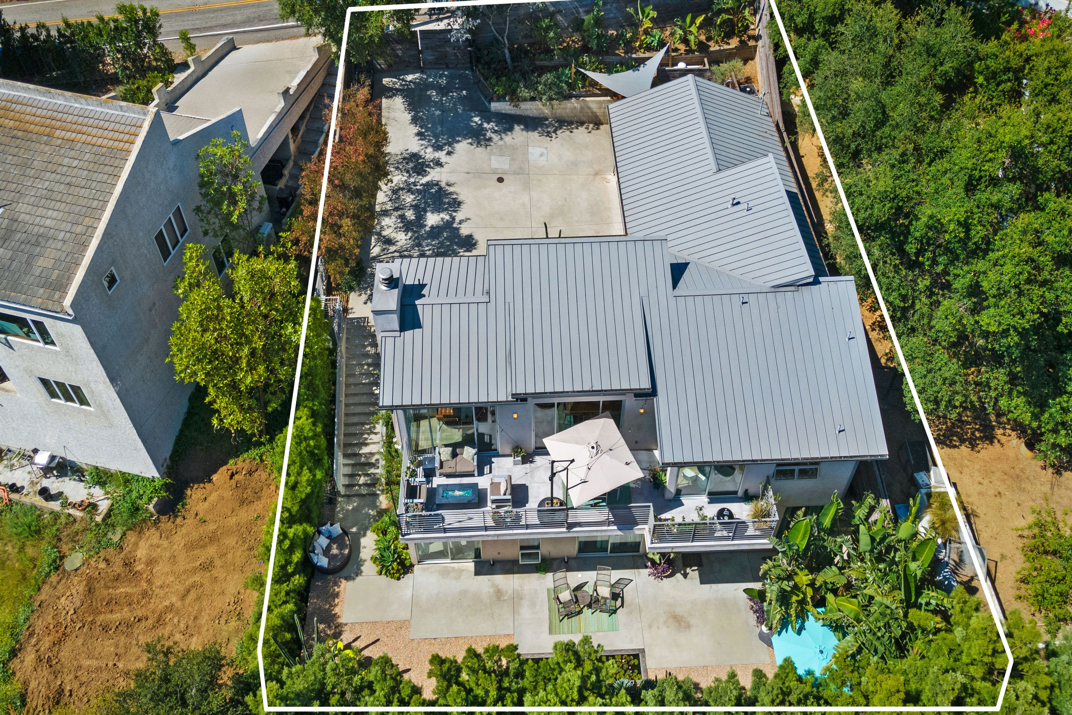  2028   Corral Canyon Road - 物件實景