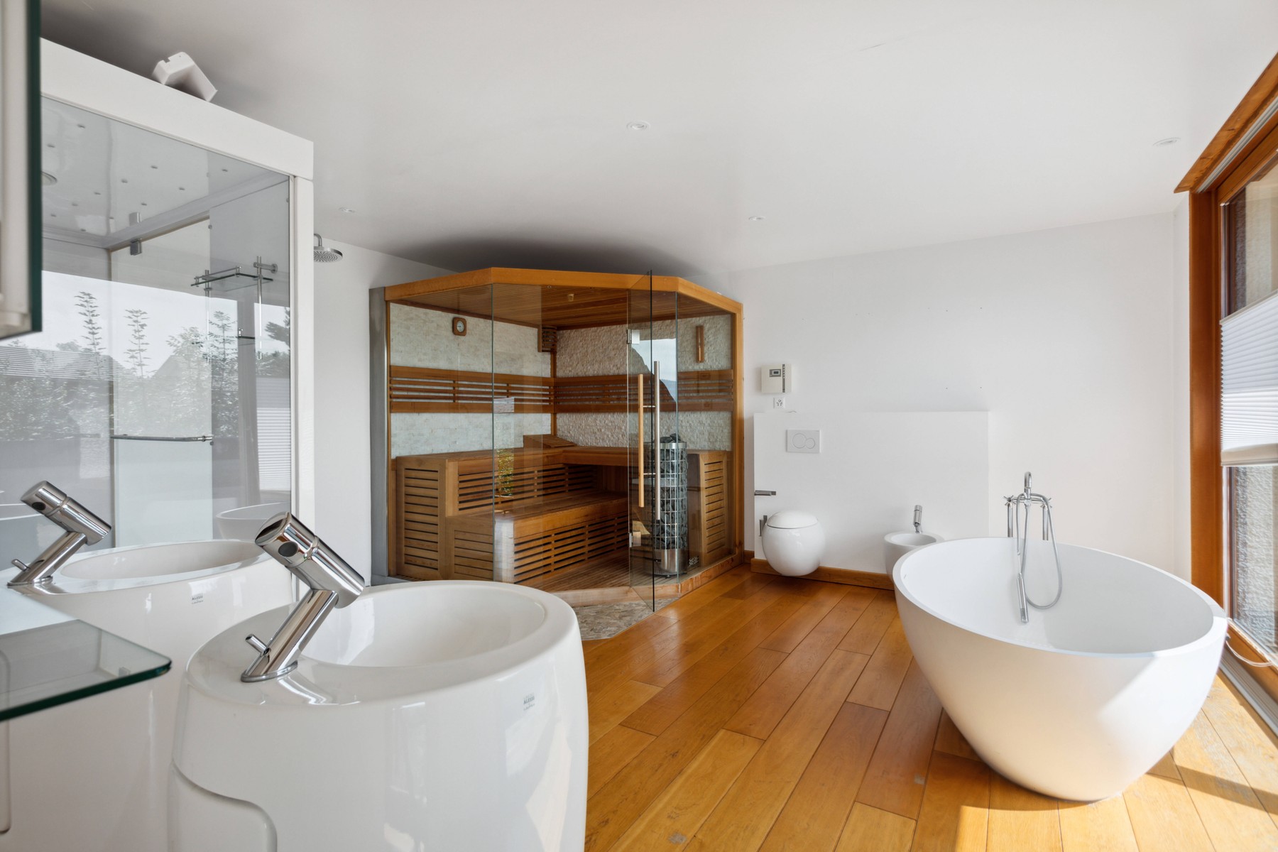  A Rare Find in Attalens – Renovated Farmhouse, Stable (2 stalls), and Spacious P - 物件實景