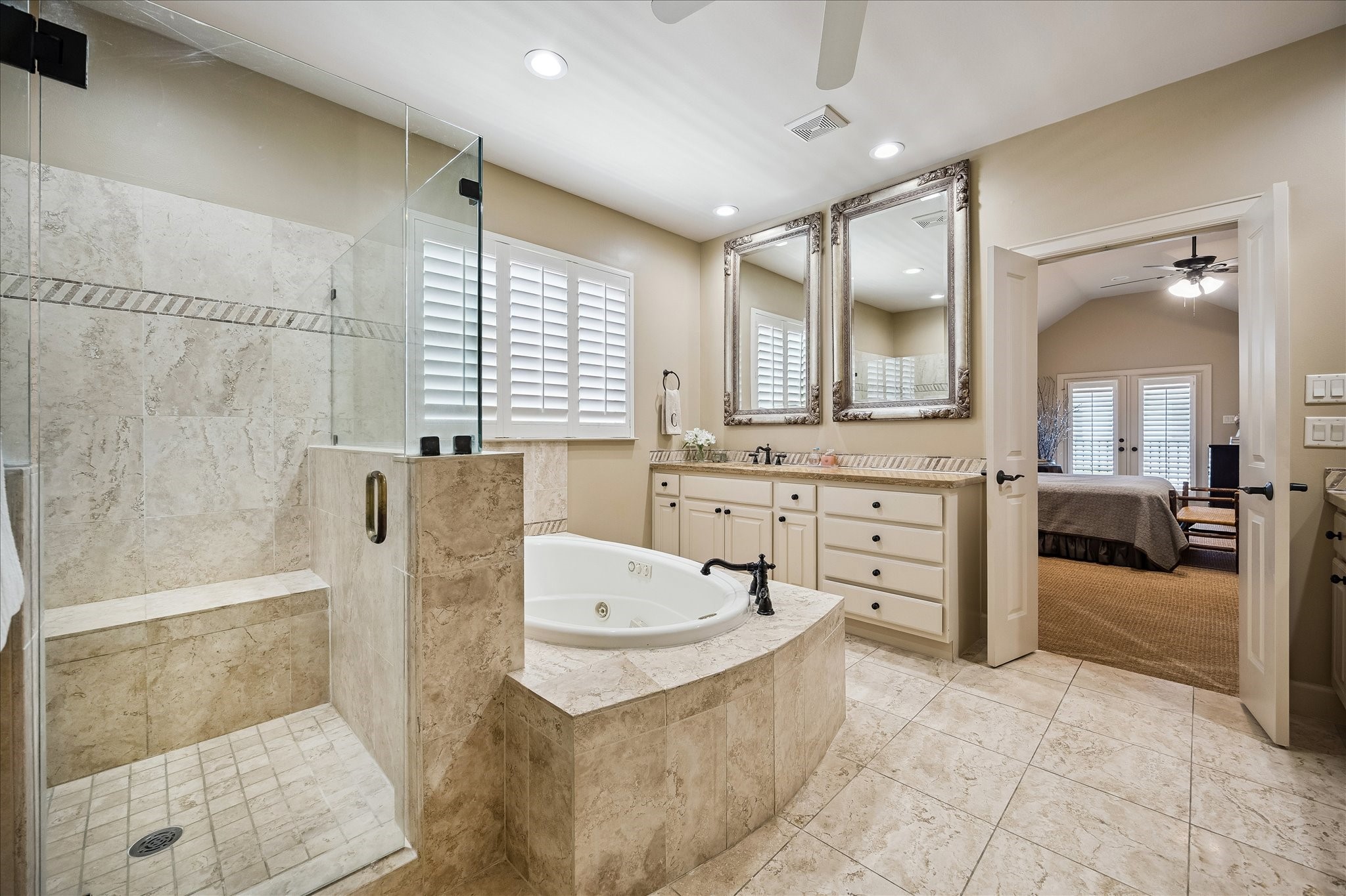  7723 N Hunters Creekway Drive - 物件實景