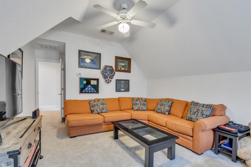 Flower Mound, Texas, 75022, United States, 5 Bedrooms Bedrooms, ,5 BathroomsBathrooms,Residential,For Sale,1895072