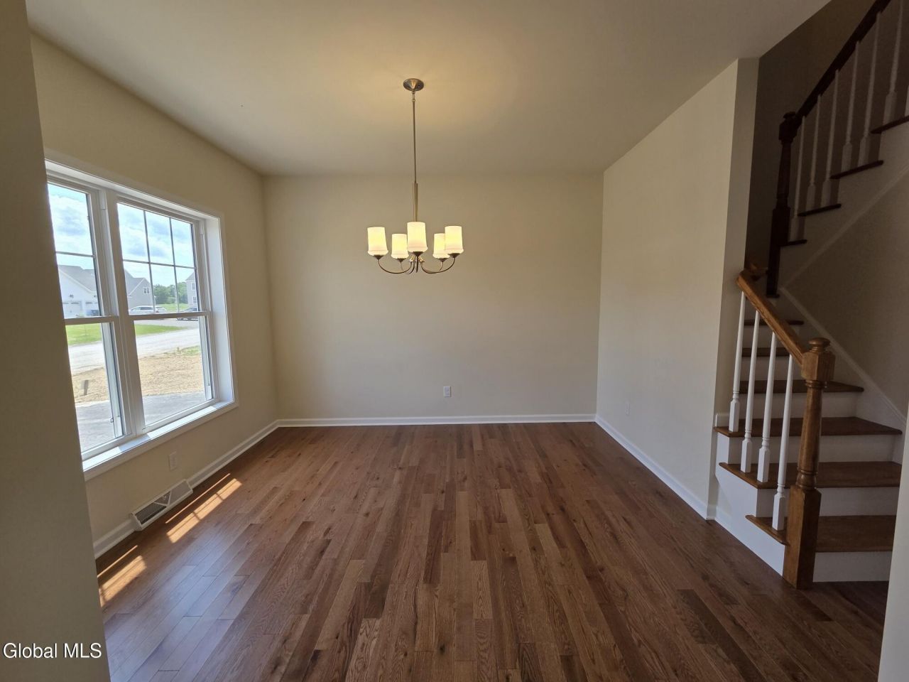 Mechanicville, New York, 12118, United States, 3 Bedrooms Bedrooms, ,3 BathroomsBathrooms,Residential,For Sale,1908351