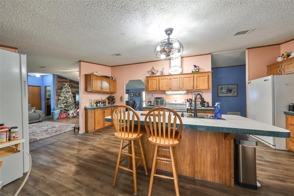 Wimauma, Florida, 33598, United States, 3 Bedrooms Bedrooms, ,2 BathroomsBathrooms,Residential,For Sale,1976753