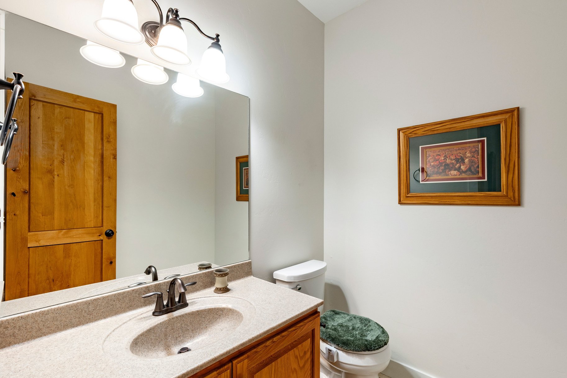  Rare Creekside Retreat  Privacy, Mountain Living & Unbeatable Convenience - 物件實景