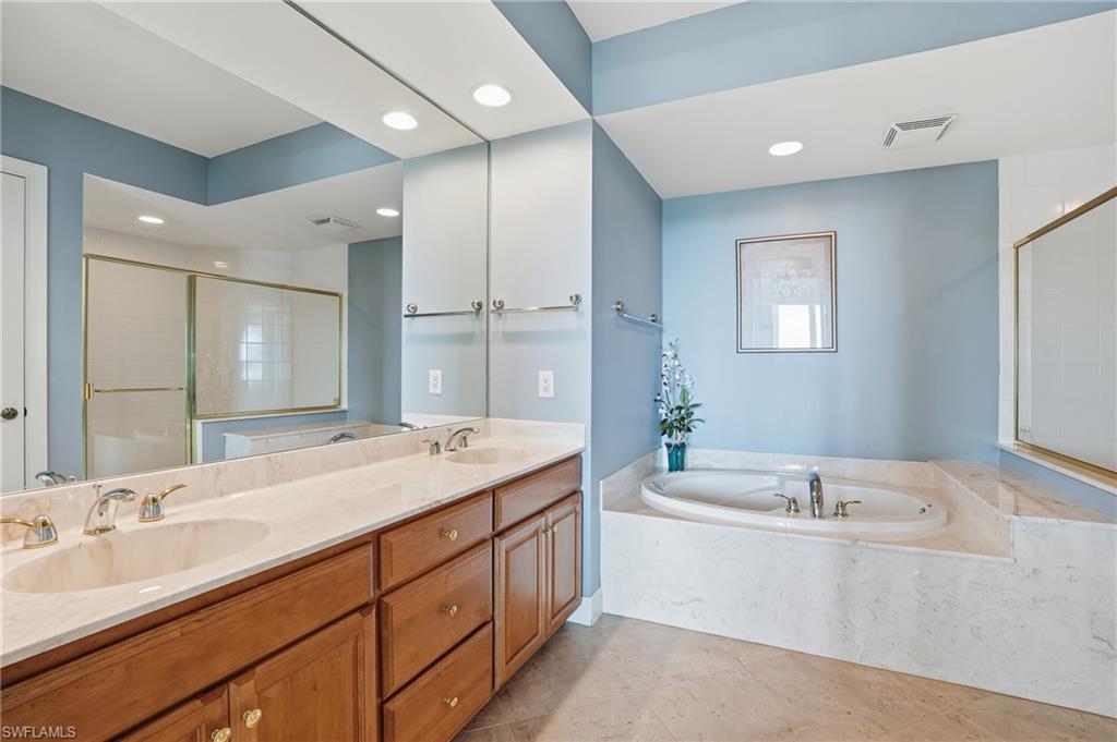 Naples, Florida, 34110, United States, 3 Bedrooms Bedrooms, ,4 BathroomsBathrooms,Residential,For Sale,1988201